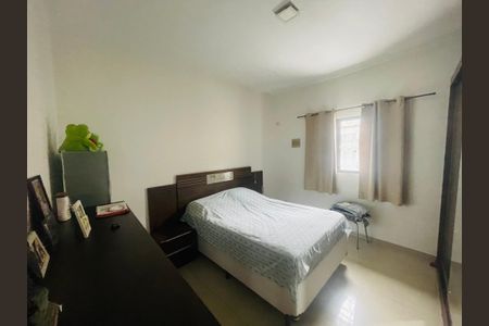 Casa à venda com 158m², 5 quartos e 2 vagas Casa à venda com 158m², 5 quartos e 2 vagasQuarto 3