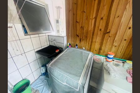 Casa à venda com 158m², 5 quartos e 2 vagas Casa à venda com 158m², 5 quartos e 2 vagasÁrea de Serviço