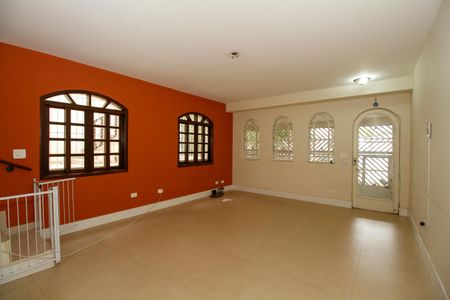 Sala de casa para alugar com 4 quartos, 280m² em Alto de Pinheiros, São Paulo