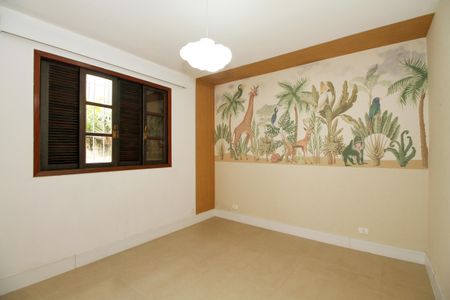 Casa à venda com 280m², 4 quartos e 2 vagas Casa à venda com 280m², 4 quartos e 2 vagasQuarto 3