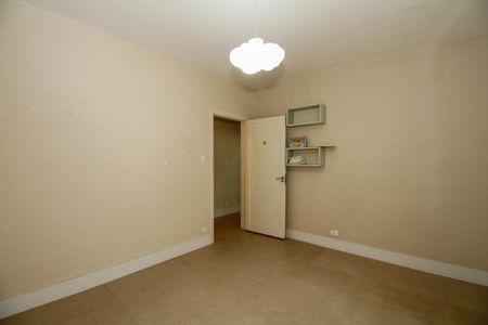 Casa à venda com 280m², 4 quartos e 2 vagas Casa à venda com 280m², 4 quartos e 2 vagasQuarto 3