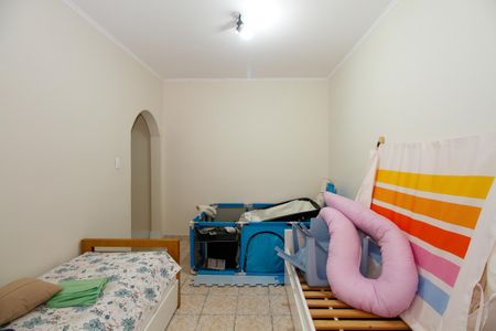 Casa à venda com 280m², 4 quartos e 2 vagas Casa à venda com 280m², 4 quartos e 2 vagasQuarto 2