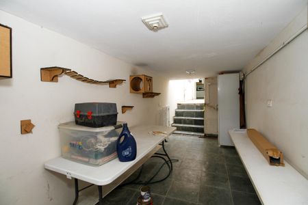 Casa à venda com 280m², 4 quartos e 2 vagas Casa à venda com 280m², 4 quartos e 2 vagasGaragem