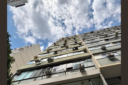 Apartamento à venda com 35m², 1 quarto e sem vagaFachada