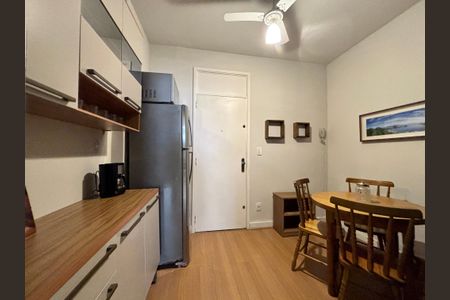 Apartamento à venda com 35m², 1 quarto e sem vagaCozinha