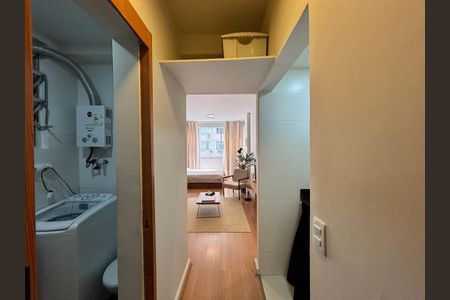 Apartamento à venda com 35m², 1 quarto e sem vagaCorredor