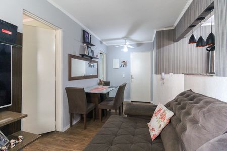 Sala de apartamento para alugar com 2 quartos, 40m² em Vila Nova Curuca, São Paulo