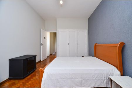 Apartamento para alugar com 240m², 4 quartos e 1 vagaSuíte