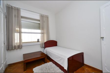 Apartamento para alugar com 240m², 4 quartos e 1 vagaQuarto 2