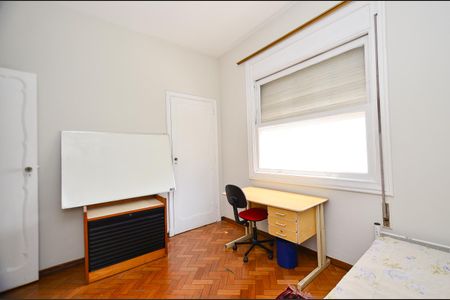 Apartamento para alugar com 240m², 4 quartos e 1 vagaQuarto 3