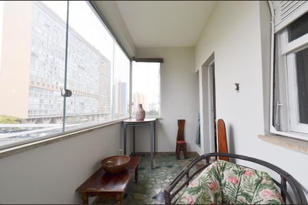 Apartamento para alugar com 240m², 4 quartos e 1 vagaVaranda da Sala