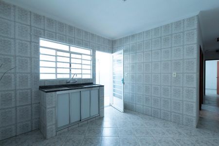 Casa para alugar com 85m², 2 quartos e 2 vagas Casa para alugar com 85m², 2 quartos e 2 vagasCozinha