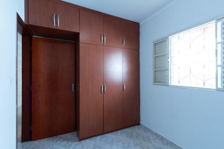 Quarto 1 de casa para alugar com 2 quartos, 85m² em  Jardim São Paulo, Sorocaba