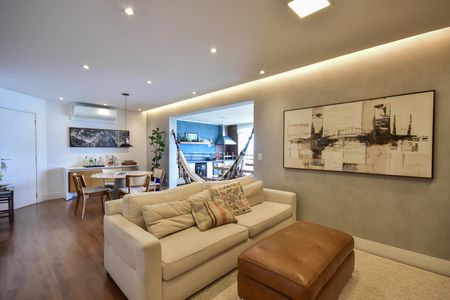 Apartamento para alugar com 125m², 3 quartos e 2 vagasSala