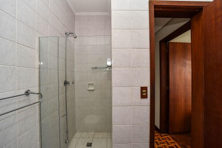 Casa à venda com 300m², 3 quartos e 2 vagasBanheiro Social