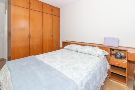 Suíte de apartamento à venda com 3 quartos, 133m² em Perdizes, São Paulo