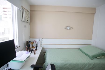 Apartamento à venda com 120m², 4 quartos e 2 vagasQuarto Suíte 2