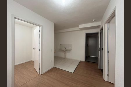 Sala de apartamento para alugar com 2 quartos, 32m² em Jardim Pereira Leite, São Paulo