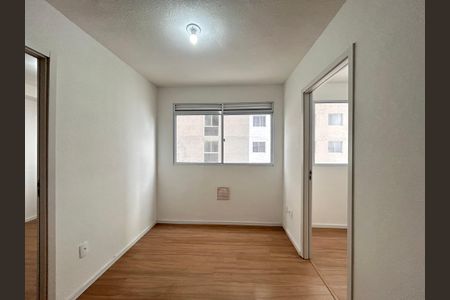 Sala de apartamento para alugar com 2 quartos, 32m² em Jardim Pereira Leite, São Paulo