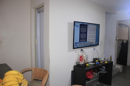 Sala de casa para alugar com 2 quartos, 80m² em Residencial Parque Cumbica, Guarulhos