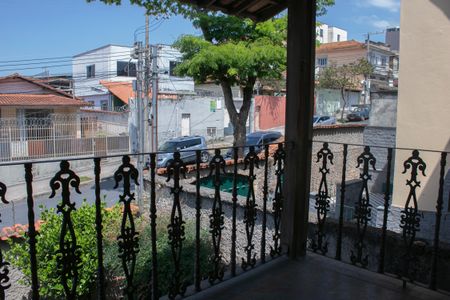 Casa à venda com 400m², 4 quartos e 10 vagas Casa à venda com 400m², 4 quartos e 10 vagasVaranda