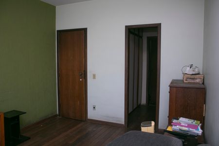 Casa à venda com 400m², 4 quartos e 10 vagas Casa à venda com 400m², 4 quartos e 10 vagasQuarto 2