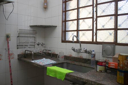 Casa à venda com 400m², 4 quartos e 10 vagas Casa à venda com 400m², 4 quartos e 10 vagasCozinha