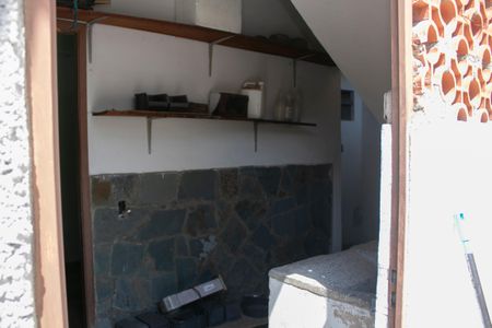 Casa à venda com 400m², 4 quartos e 10 vagas Casa à venda com 400m², 4 quartos e 10 vagasÁrea de Serviço