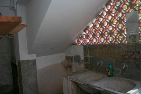 Casa à venda com 400m², 4 quartos e 10 vagas Casa à venda com 400m², 4 quartos e 10 vagasÁrea de Serviço