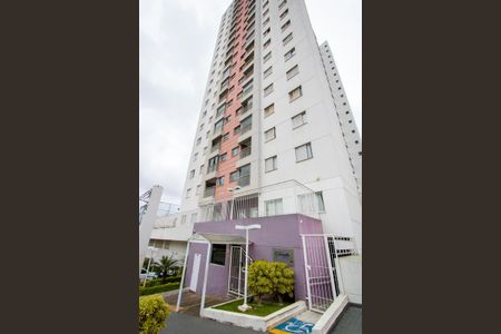 Apartamento à venda com 60m², 3 quartos e 2 vagas Apartamento à venda com 60m², 3 quartos e 2 vagasFachada