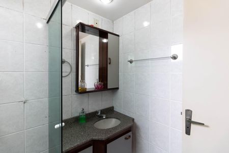 Apartamento à venda com 52m², 2 quartos e 1 vaga Apartamento à venda com 52m², 2 quartos e 1 vagaBanheiro