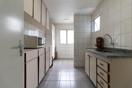 Apartamento à venda com 52m², 2 quartos e 1 vaga Apartamento à venda com 52m², 2 quartos e 1 vagaCozinha