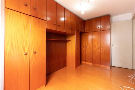 Apartamento à venda com 52m², 2 quartos e 1 vaga Apartamento à venda com 52m², 2 quartos e 1 vagaQuarto 1