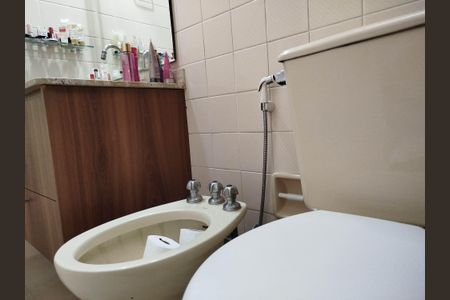 Apartamento para alugar com 110m², 3 quartos e 2 vagasBanheiro da Suite
