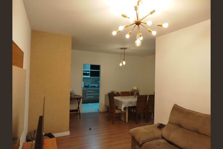Apartamento para alugar com 110m², 3 quartos e 2 vagasSala