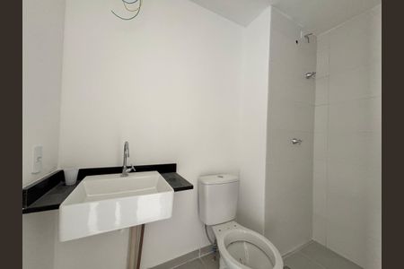 Studio para alugar com 27m², 1 quarto e sem vaga Studio para alugar com 27m², 1 quarto e sem vagaBanheiro