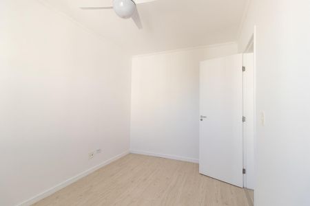 Quarto 2 de apartamento para alugar com 2 quartos, 50m² em Cidade Industrial de Curitiba, Curitiba
