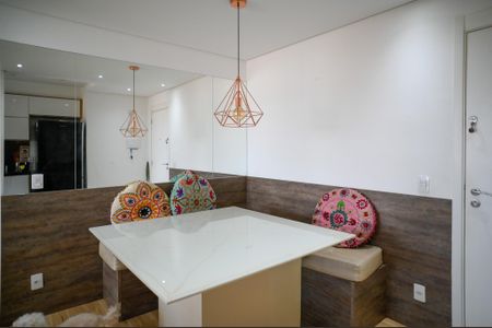 Apartamento à venda com 61m², 2 quartos e 1 vagaSala