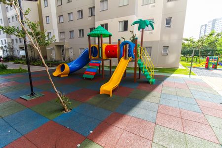 Apartamento à venda com 38m², 1 quarto e sem vaga Apartamento à venda com 38m², 1 quarto e sem vagaPlayground