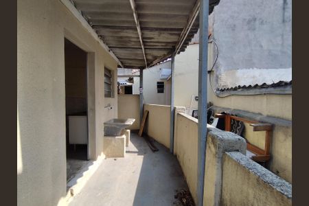 Quintal  de casa à venda com 4 quartos, 300m² em Vila Moinho Velho, São Paulo