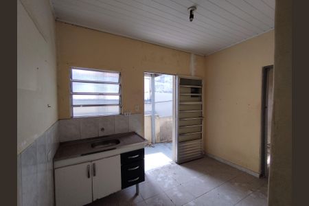 Cozinha - Torneira de casa à venda com 4 quartos, 300m² em Vila Moinho Velho, São Paulo