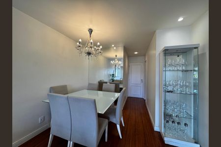 Sala de apartamento à venda com 3 quartos, 110m² em Recreio dos Bandeirantes, Rio de Janeiro