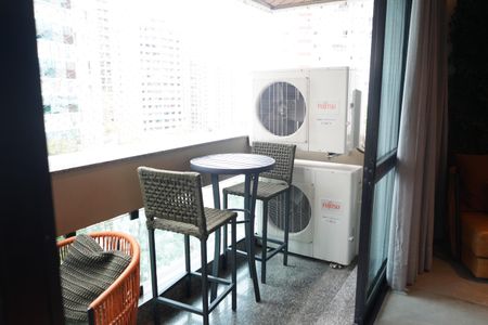 Apartamento à venda com 200m², 3 quartos e 3 vagasSacada