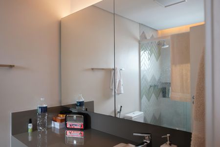 Apartamento à venda com 200m², 3 quartos e 3 vagasBanheiro da Suíte 2