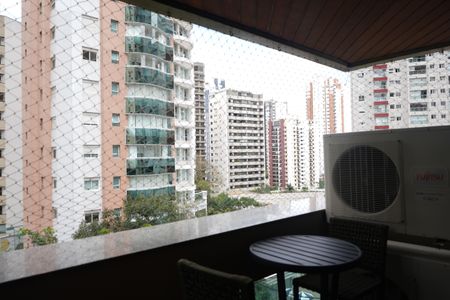 Apartamento à venda com 200m², 3 quartos e 3 vagasSacada