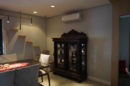 Sala de apartamento à venda com 3 quartos, 200m² em Vila Regente Feijó, São Paulo