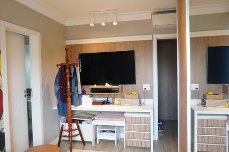 Apartamento à venda com 200m², 3 quartos e 3 vagasSuíte 2
