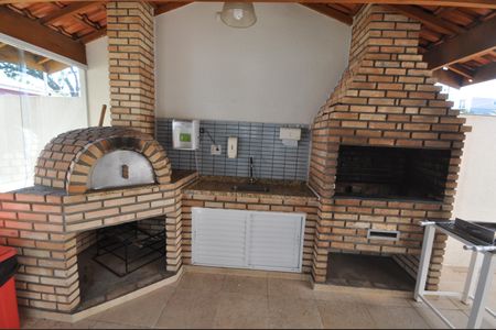 Apartamento à venda com 66m², 2 quartos e 2 vagasÁrea comum - Churrasqueira