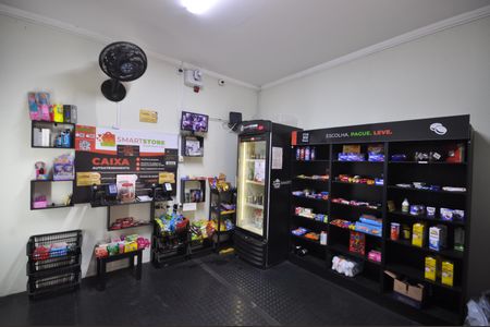 Apartamento à venda com 66m², 2 quartos e 2 vagasMini Market