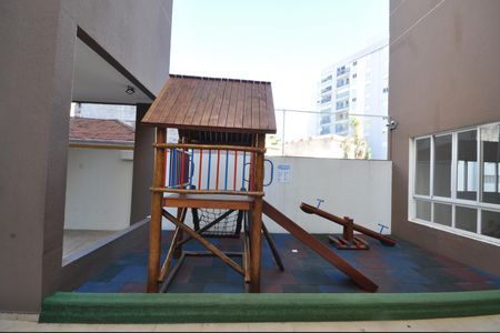 Apartamento à venda com 66m², 2 quartos e 2 vagasÁrea comum - Playground